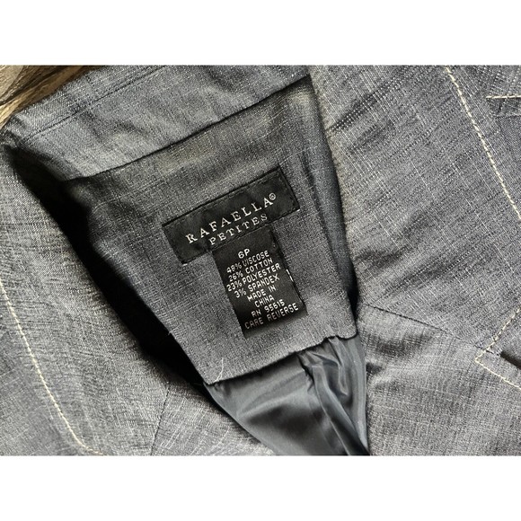 Rafaela Jean Denim Blazer Jacket Women's Size 6P with Shoulder Pads - Picture 5 of 5